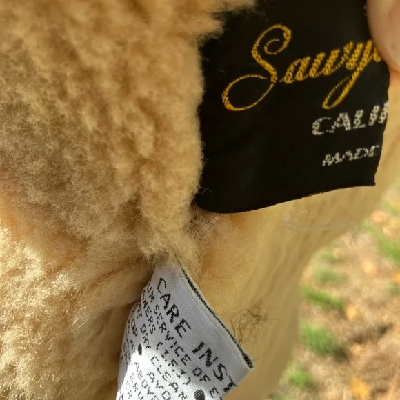 Authentic Sheepskin & Leather Vest - Picture 11 of 11